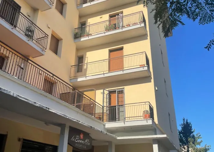 Sama Three Scandicci